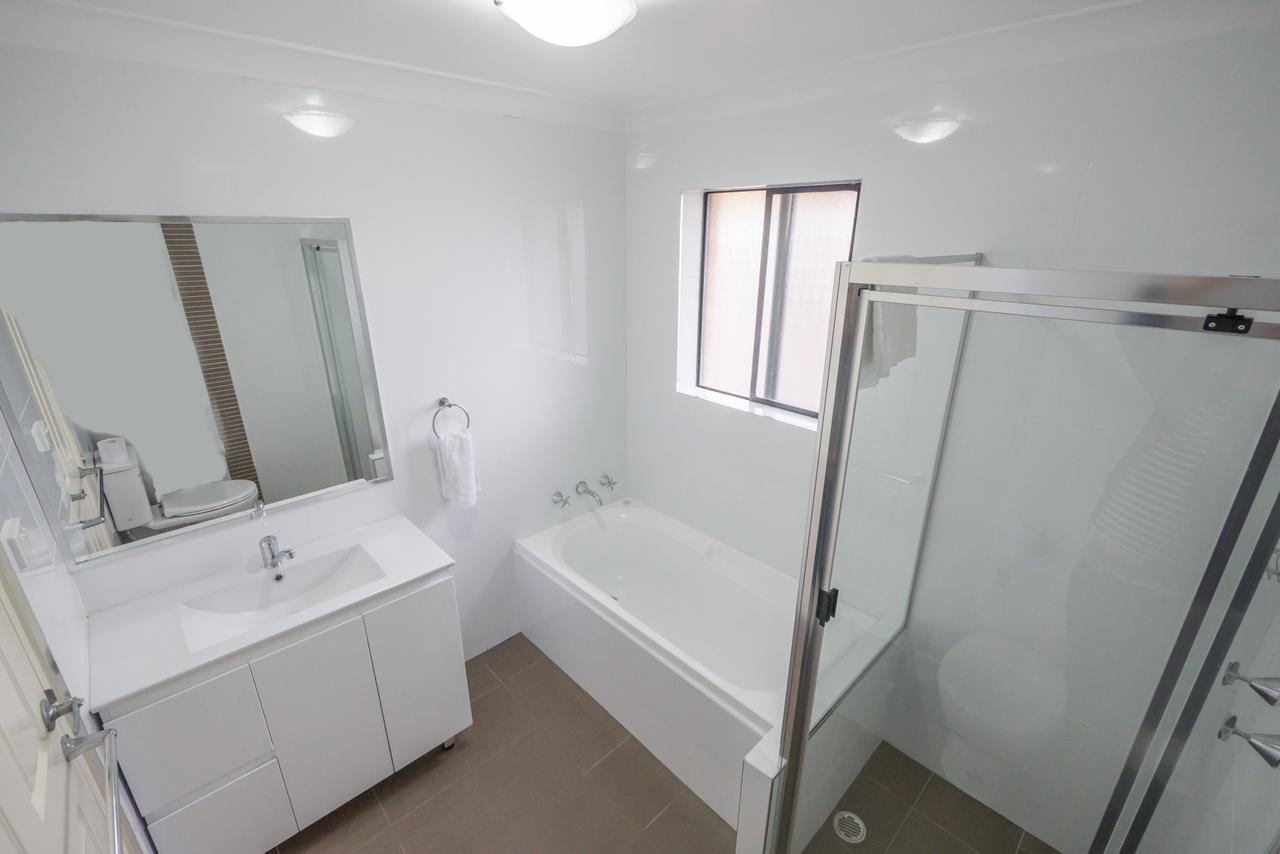 סידני Parkside Apartments Parramatta מראה חיצוני תמונה