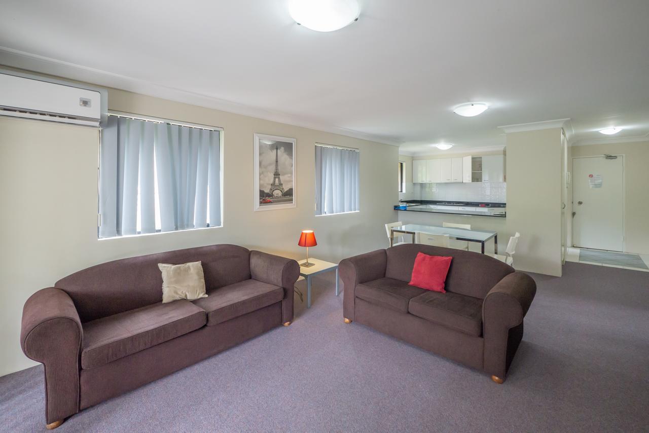 סידני Parkside Apartments Parramatta מראה חיצוני תמונה